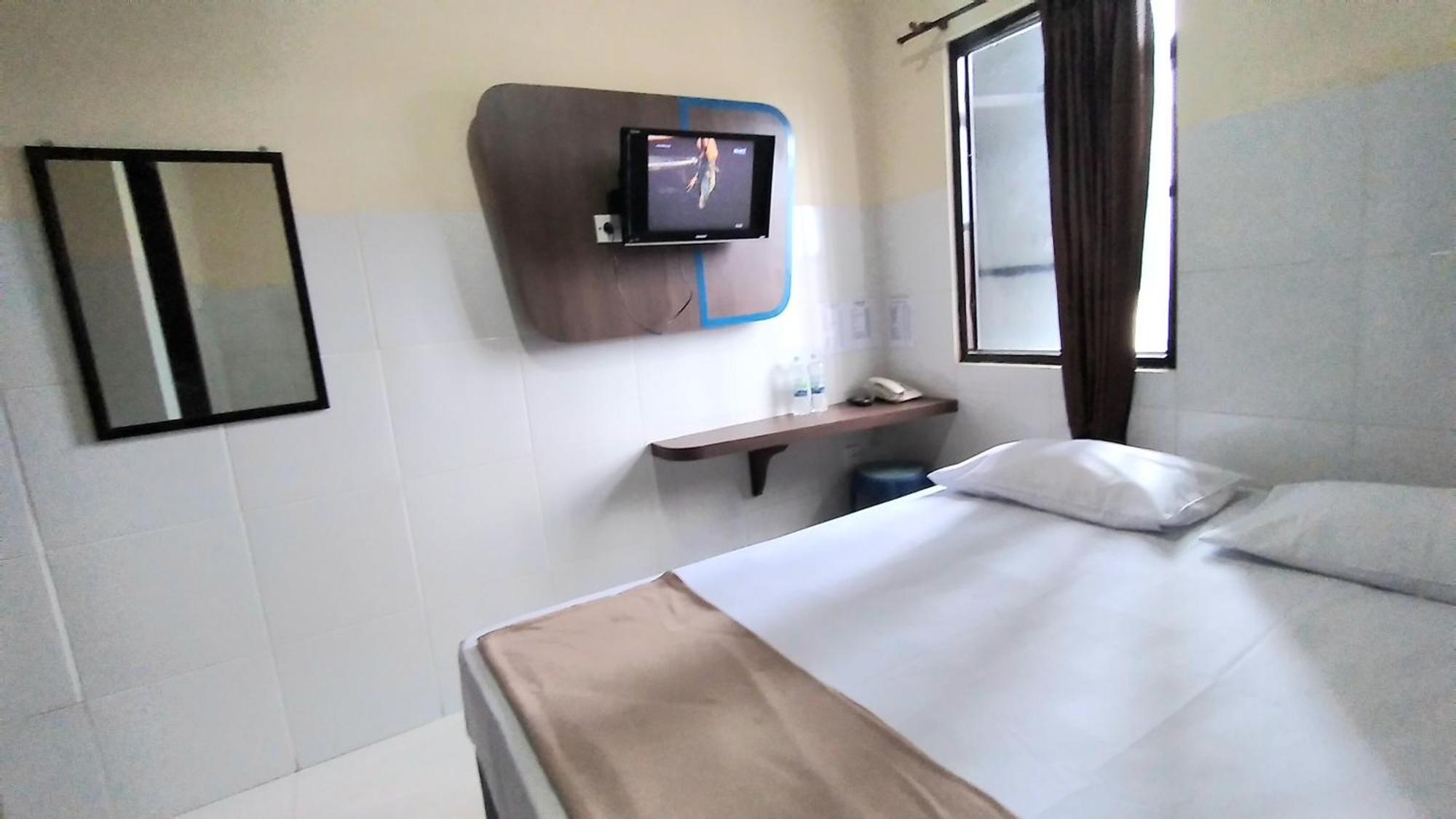 Golden Inn Ambon Dış mekan fotoğraf